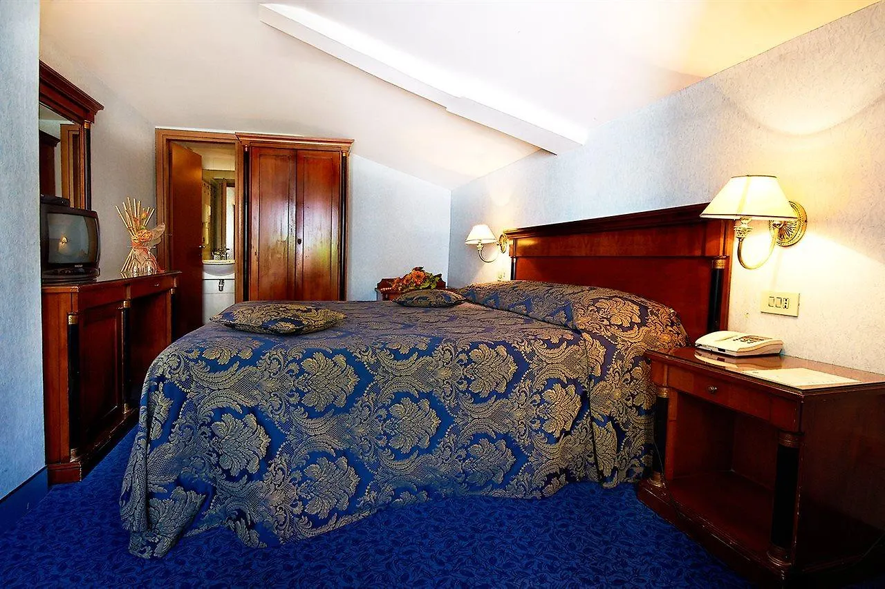 Hotel Silva Рим 3*,  Италия